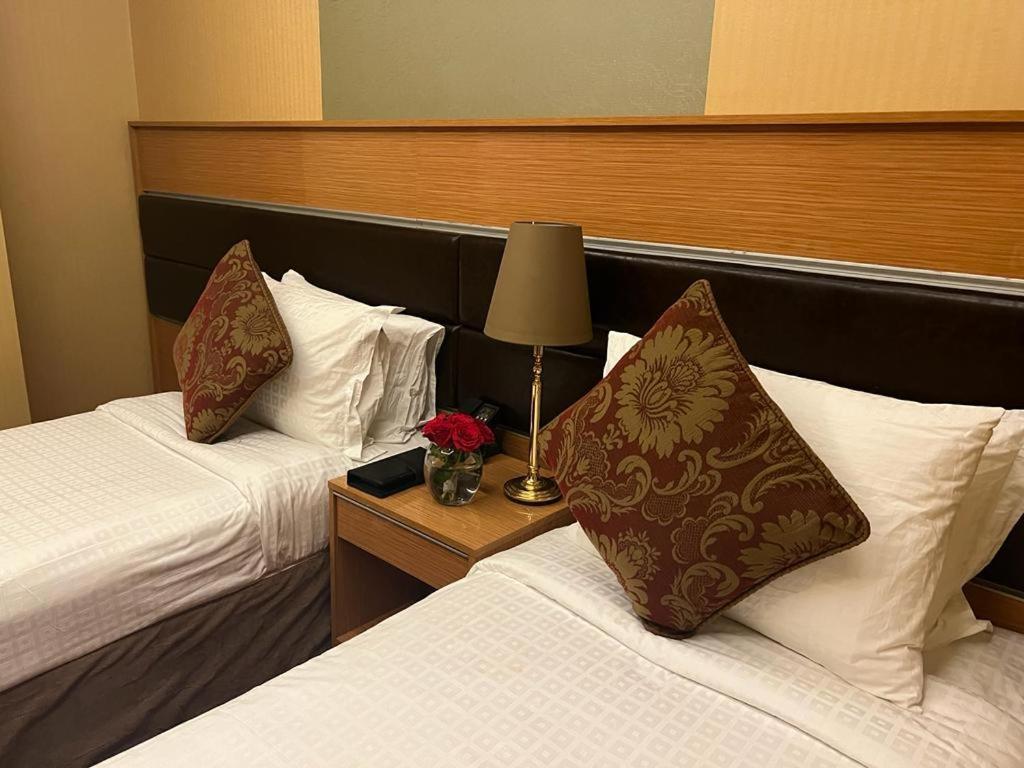 Al Ansar Golden Tulip Hotell Medina Exteriör bild